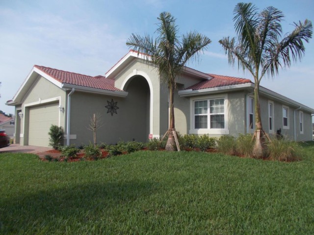 12635 BLUE BANYON CT, Lee FL