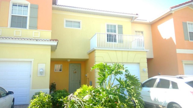 2-bed single family at 16182 VIA SOLERA CIR 102, Lee County FL — foreclosure auction