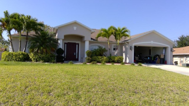 1502 NE 11TH TER, Lee FL