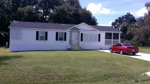 3-bed mobile home at 2490 BROWNELL CT, Lee County FL — foreclosure auction
