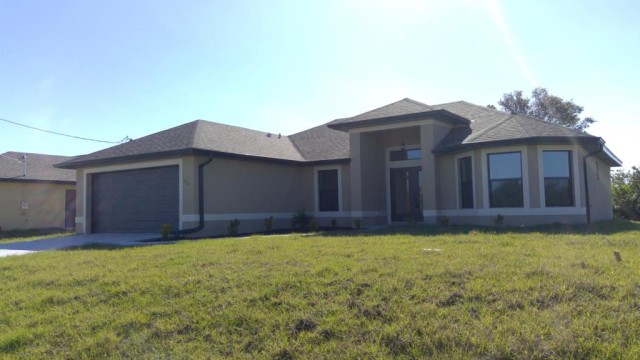 3-bed single family at 432 PIEDMONT ST, Lee County FL — foreclosure auction