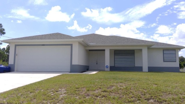 4-bed single family at 126 PARISH DR, Lee County FL — foreclosure auction