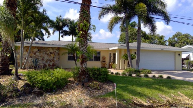 734 SE 43RD ST, Lee FL