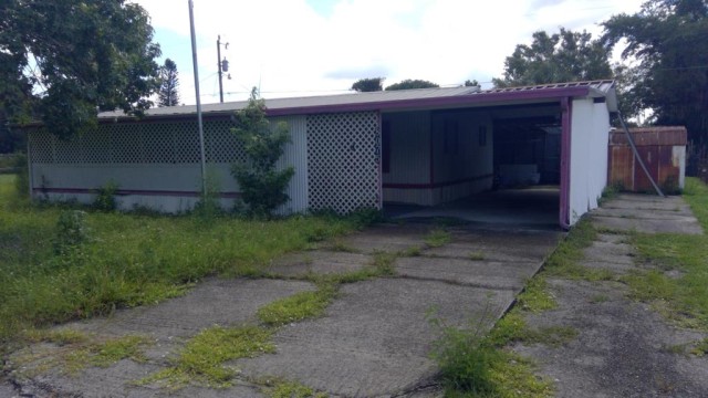 3-bed mobile home at 8075 PENNY DR, Lee County FL — foreclosure auction