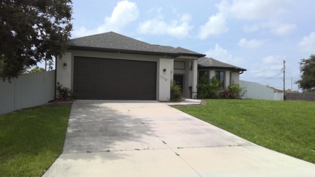 3-bed single family at 1112 NE 12TH TER, Lee County FL — foreclosure auction