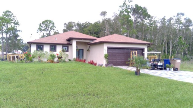 3-bed single family at 836 HOMESTEAD RD S, Lehigh Acres FL — foreclosure auction