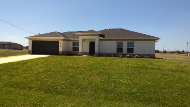 3918 NW 40TH TER, Lee FL