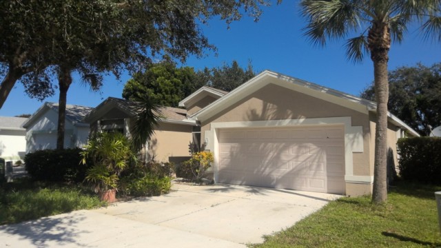 3-bed single family at 8904 CEDAR HOLLOW DR, Lee County FL — foreclosure auction