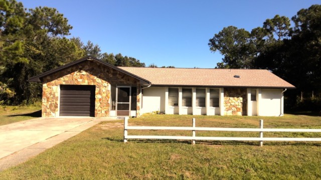 2-bed single family at 508 HIGHLAND AVE, Lee County FL — foreclosure auction
